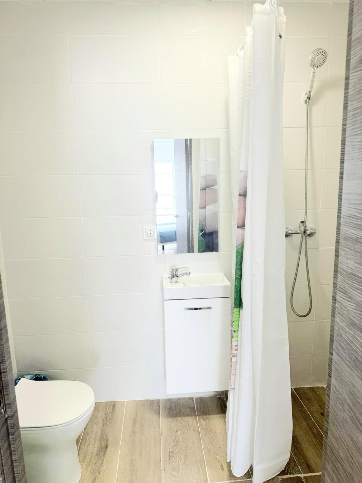 Apartamentos Aeropuerto Valencia Manises Esterno foto